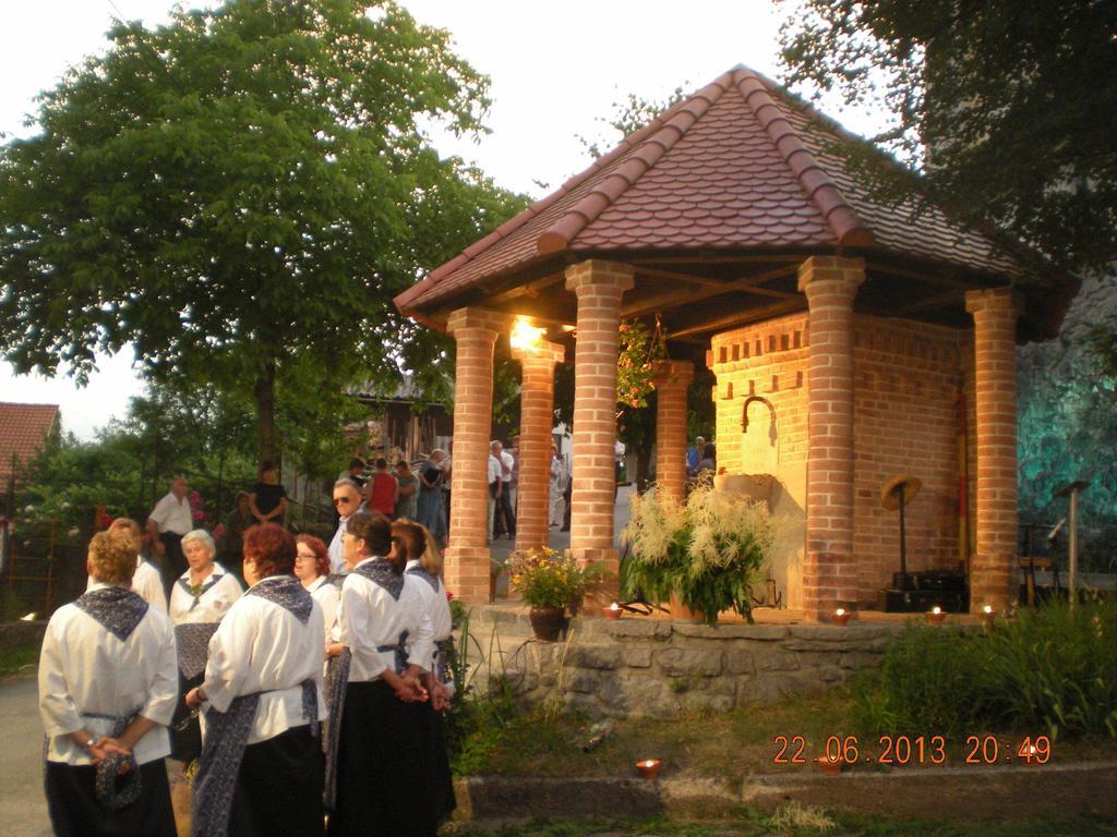 Villa Tollazzi Логатец Экстерьер фото